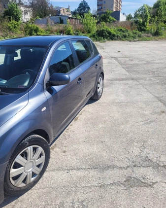 Kia Ceed cena 20000 przebieg: 200280, rok produkcji 2011 z Częstochowa małe 92